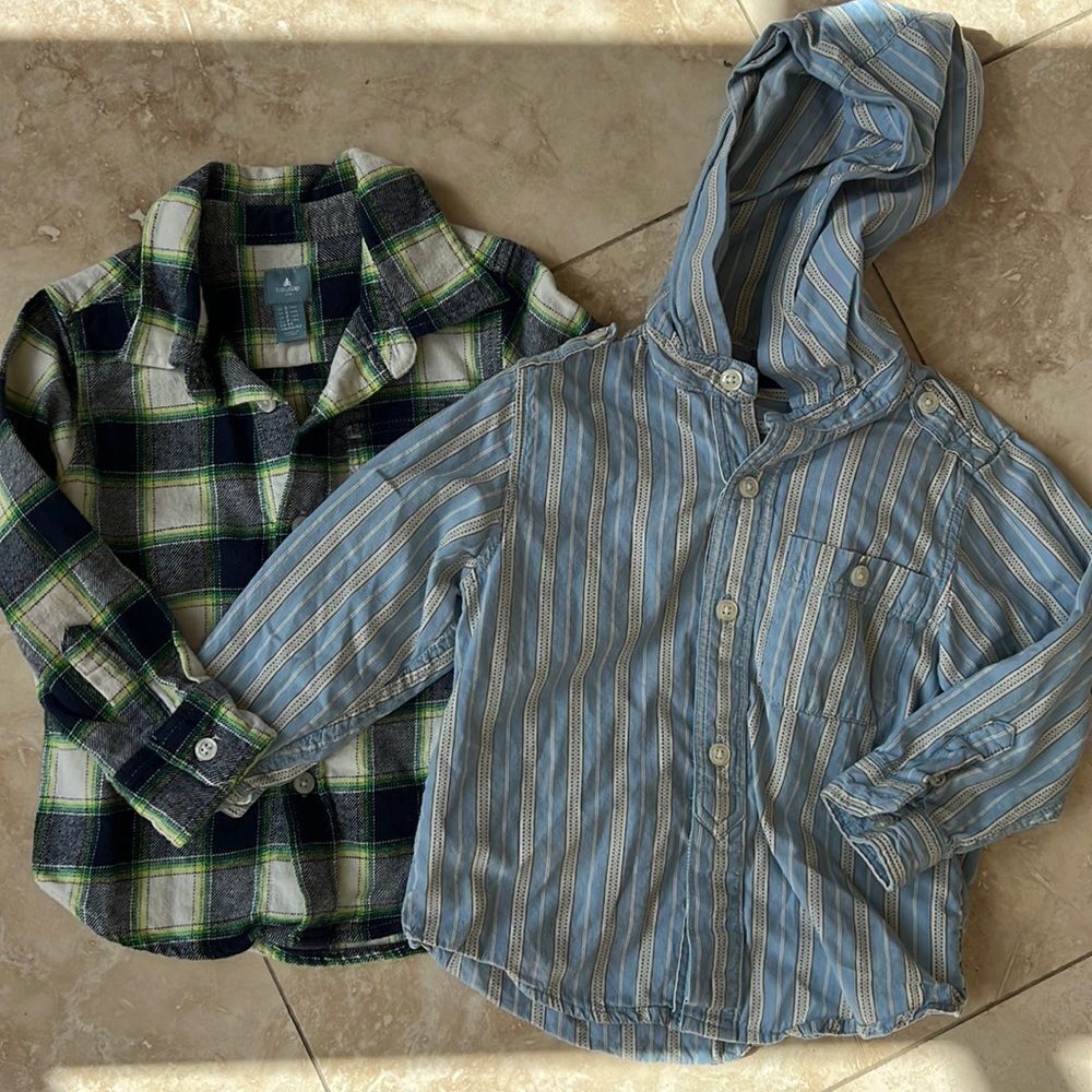 Baby Gap long sleeve shirts in 2T